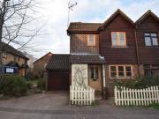 3 Bedrooms Semi detached house for sale in Cedar Wood...