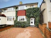 3 Bedrooms Semi detached house for sale in Chester Road,...