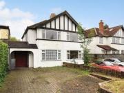 3 Bedrooms Semi detached house for sale in Cow Roast,...