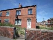 3 Bedrooms Semi detached house for sale in East Park...