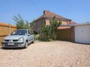 3 Bedrooms Semi detached house for sale in Eastwick...