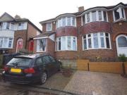 3 Bedrooms Semi detached house for sale in Falconhurst...