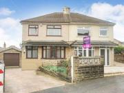 3 Bedrooms Semi detached house for sale in Farfield...