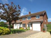 3 Bedrooms Semi detached house for sale in Farm Lees,...