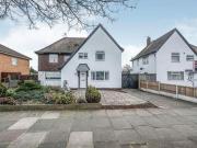 3 Bedrooms Semi detached house for sale in Fylde Road,...