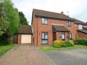 3 Bedrooms Semi detached house for sale in Gentian...