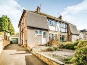 3 Bedrooms Semi detached house for sale in Gledholt...