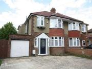 3 Bedrooms Semi detached house for sale in Glenavon...