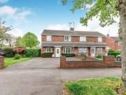 3 Bedrooms Semi detached house for sale in Greenside...