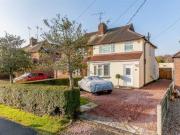 3 Bedrooms Semi detached house for sale in Hanging Hill...