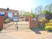 3 Bedrooms Semi detached house for sale in Harlaxton...