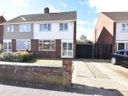 3 Bedrooms Semi detached house for sale in Hart Lane,...