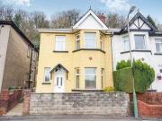 3 Bedrooms Semi detached house for sale in Herbert...