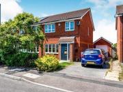 3 Bedrooms Semi detached house for sale in Hornchurch,...