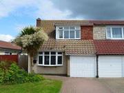 3 Bedrooms Semi detached house for sale in Hullbridge,...