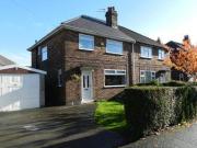 3 Bedrooms Semi detached house for sale in Kaye Avenue,...