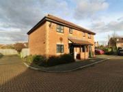 3 Bedrooms Semi detached house for sale in Ladymeadow...