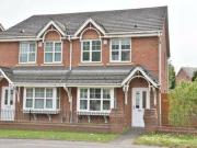 3 Bedrooms Semi detached house for sale in Leigh Road,...
