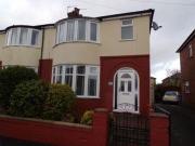 3 Bedrooms Semi detached house for sale in Lime Grove,...