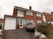 3 Bedrooms Semi detached house for sale in Longfellow...