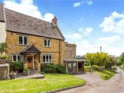 3 Bedrooms Semi detached house for sale in Lower Farm...