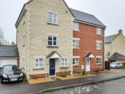 3 Bedrooms Semi detached house for sale in Mallards Way,...