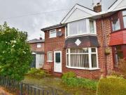 3 Bedrooms Semi detached house for sale in Margrove...