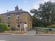 3 Bedrooms Semi detached house for sale in Meltham Road,...