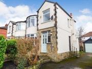 3 Bedrooms Semi detached house for sale in Merton...