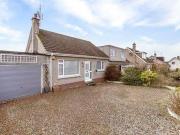 3 Bedrooms Semi detached house for sale in Muircroft...