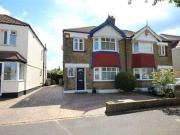 3 Bedrooms Semi detached house for sale in Northdown...