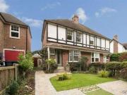 3 Bedrooms Semi detached house for sale in...