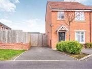 3 Bedrooms Semi detached house for sale in Pains Lane,...