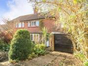3 Bedrooms Semi detached house for sale in Porters Hill,...