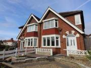 3 Bedrooms Semi detached house for sale in Red Bank...