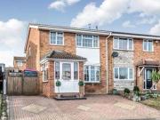 3 Bedrooms Semi detached house for sale in Rowlandson...