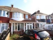 3 Bedrooms Semi detached house for sale in Ryde Park...