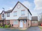 3 Bedrooms Semi detached house for sale in Scarborough...