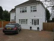 3 Bedrooms Semi detached house for sale in Shenfield...