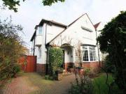 3 Bedrooms Semi detached house for sale in South Mossley...