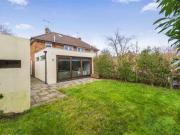 3 Bedrooms Semi detached house for sale in Staplehurst...