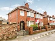 3 Bedrooms Semi detached house for sale in Sutton...