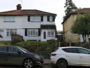 3 Bedrooms Semi detached house for sale in Tovil Road,...
