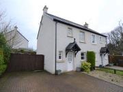 3 Bedrooms Semi detached house for sale in Townend...