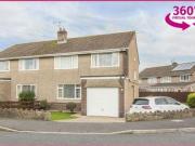 3 Bedrooms Semi detached house for sale in Traston...