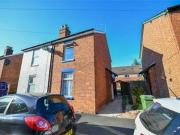 3 Bedrooms Semi detached house for sale in Victoria...