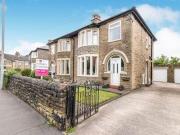 3 Bedrooms Semi detached house for sale in Warley Road,...