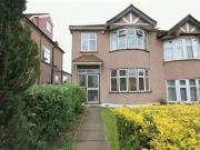 3 Bedrooms Semi detached house for sale in West Way,...