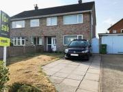 3 Bedrooms Semi detached house for sale in Westbury...