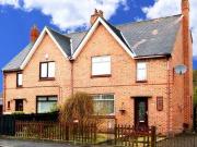 3 Bedrooms Semi detached house for sale in Westwood...